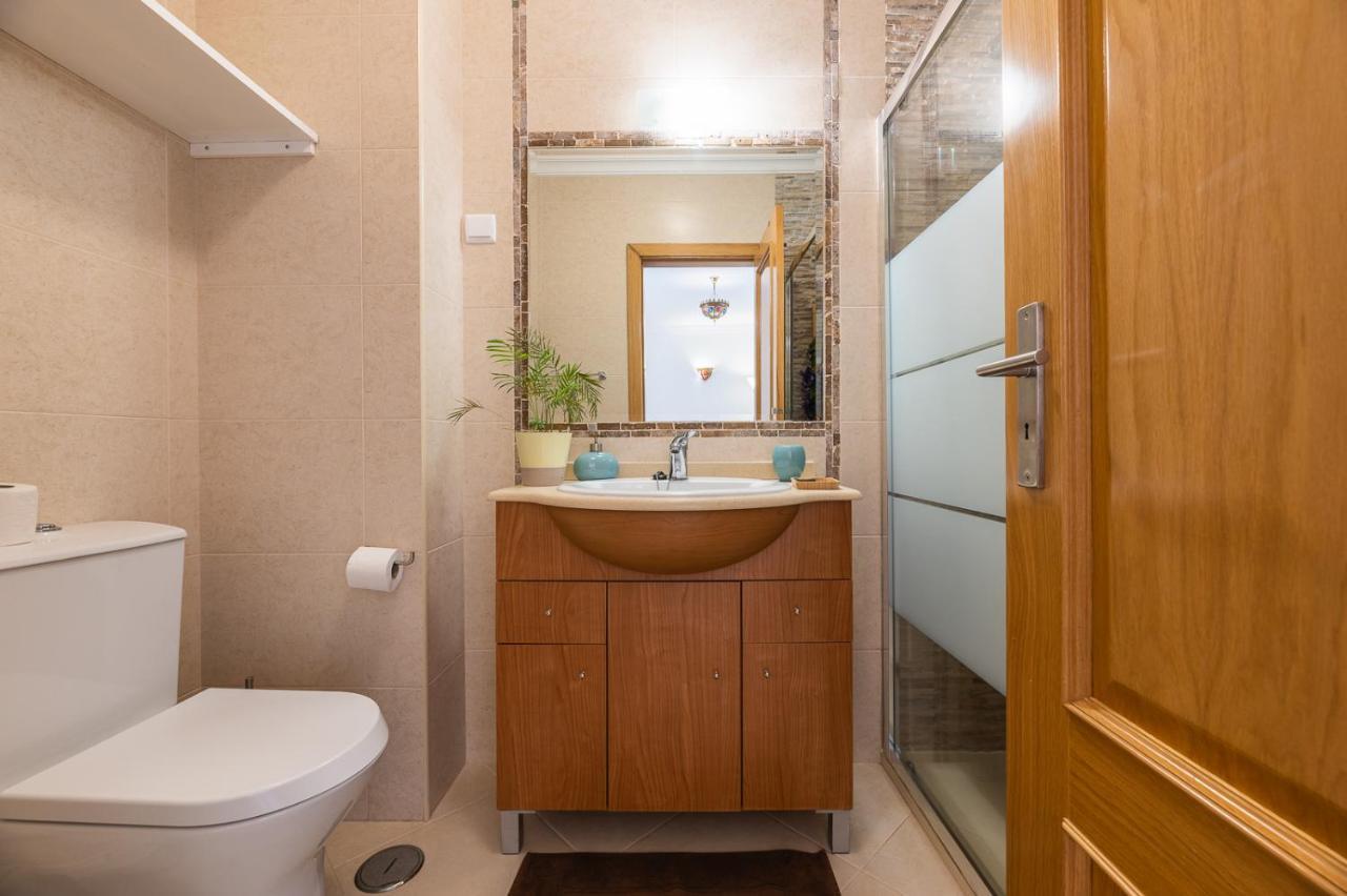 Cozy And Stylish Beach Flat Armação de Pêra Екстериор снимка